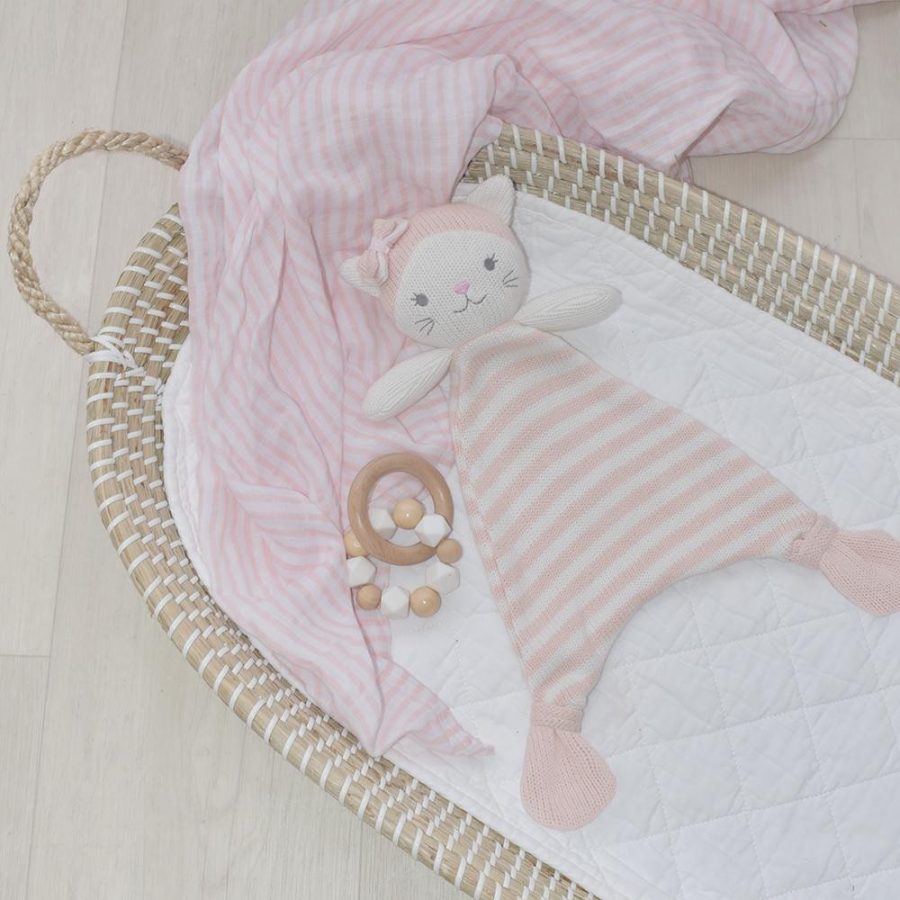 Knit Security Blanket - Daisy the Cat